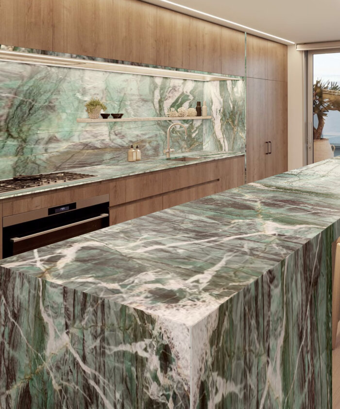 Alternative view of Jaderro 20mm 10919